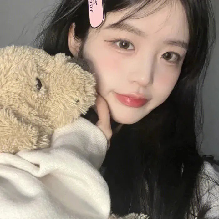蜜丝炸弹